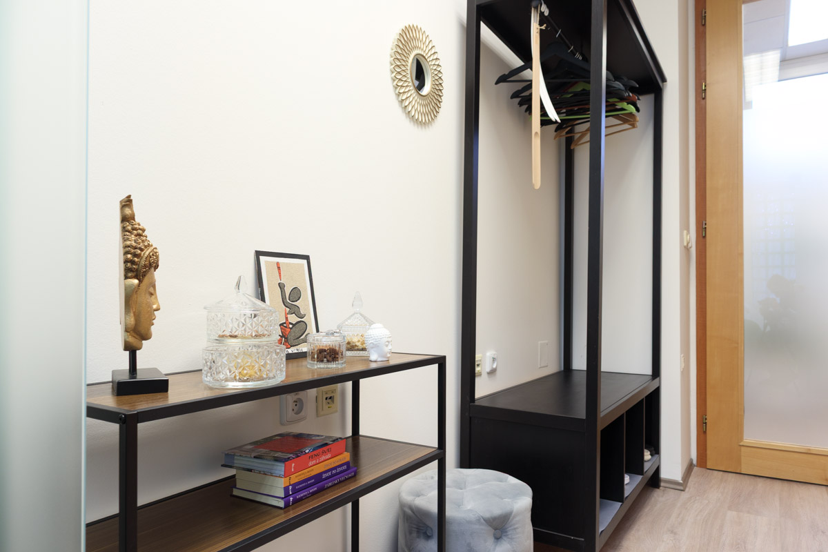 Šatňa, vešiaky, občerstvenie